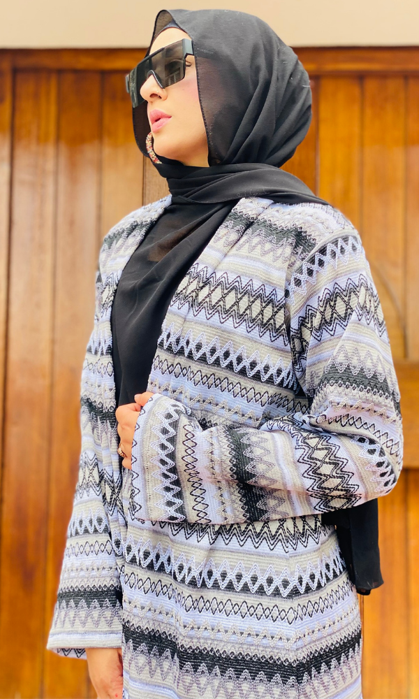 Nayrah Crochet Coat - 3
