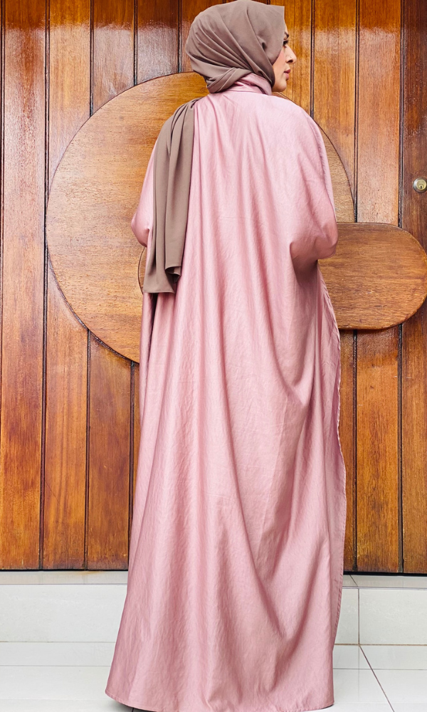 The Qamariyah Flow Abaya 1