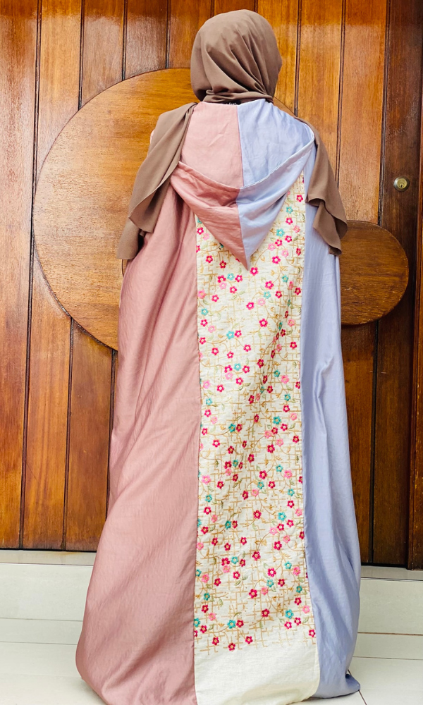 Nawara Dual-Tone Hooded Abaya