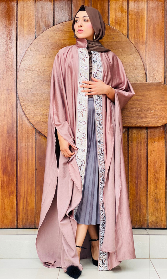 The Qamariyah Flow Abaya 1