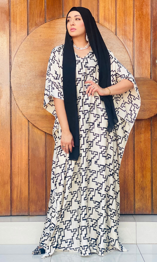 The Basic Kaftan - Milk & Black