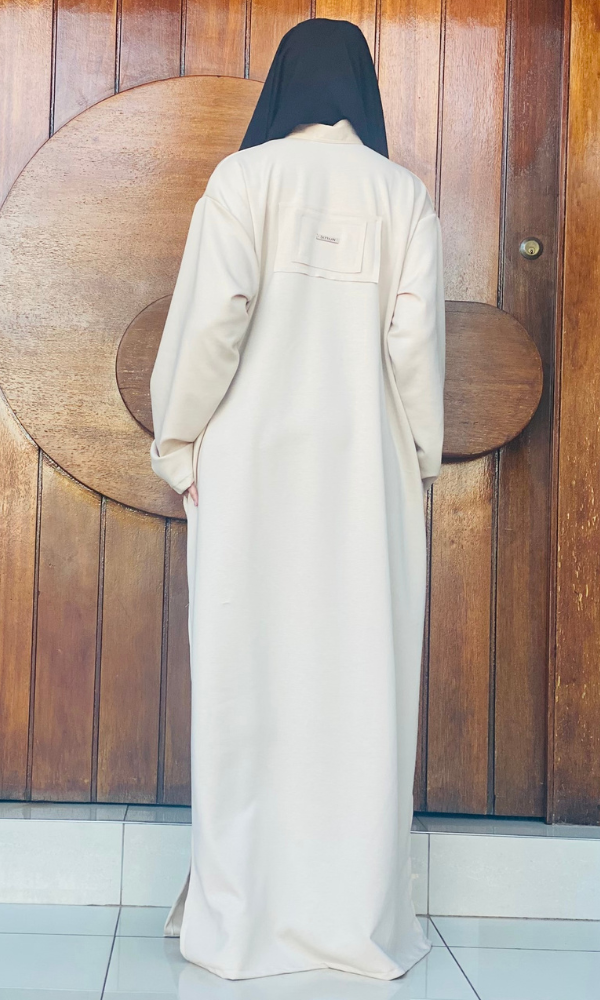 The Hong Kong Mandarin Coat - 004