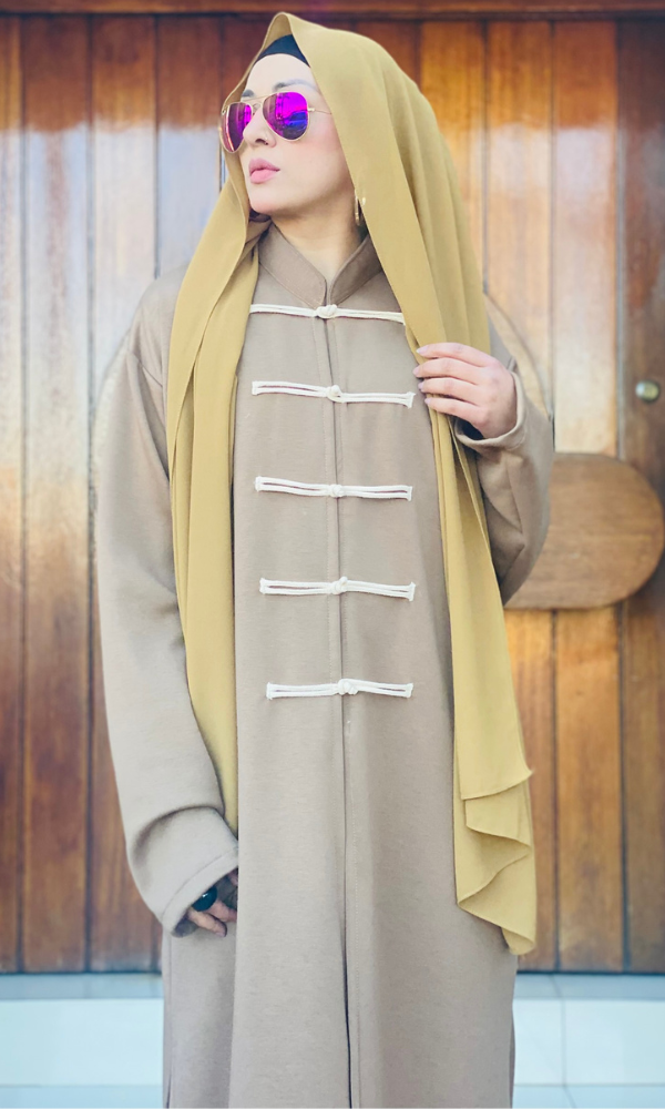 The Hong Kong Mandarin Coat - 005