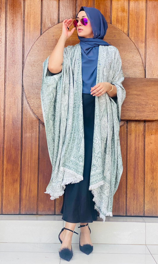 Zareen Pashmina  - 15