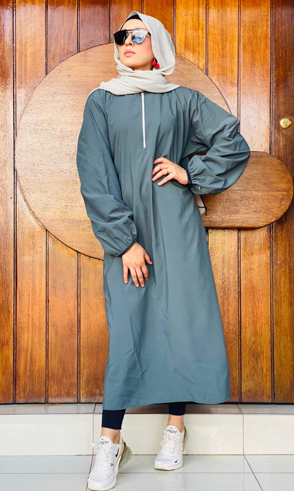 VersaZip Windbreaker Zarqā’