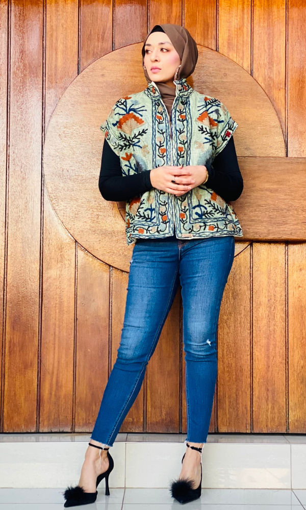 The Nazrah Embroidered Jacket 33