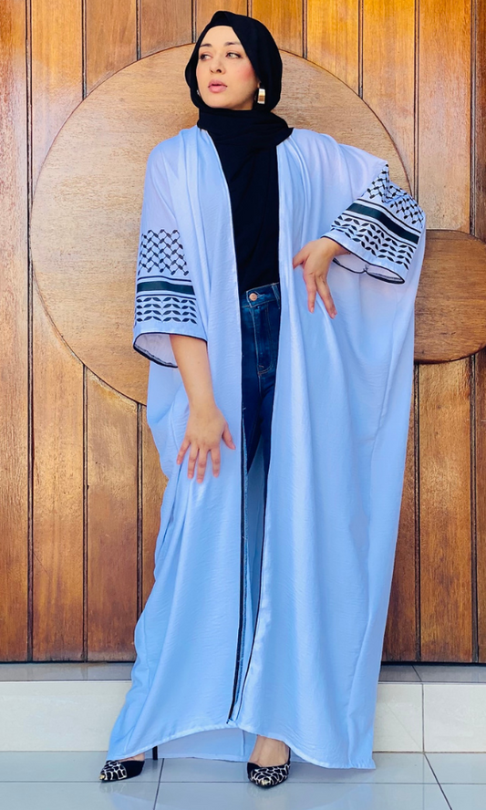 The Moroccan Jubba - White & Black Keffiyeh